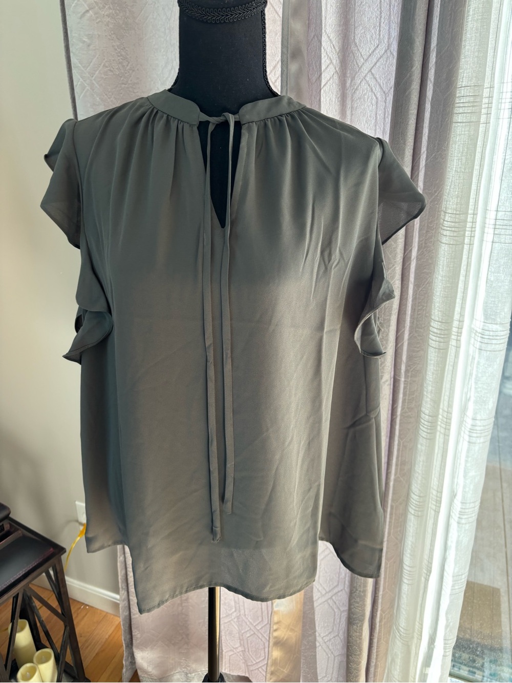 Women's Olive Green Tie-Front Ruffle Sleeve Blouse Nordstrom Rack 1x